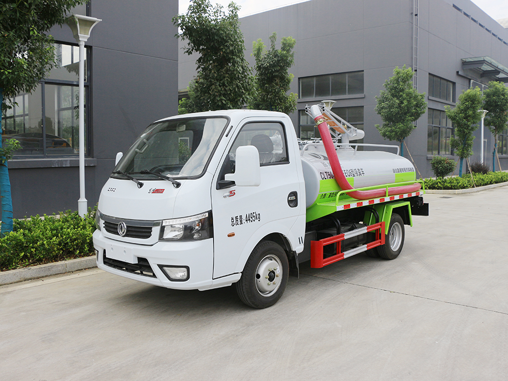 吸糞車